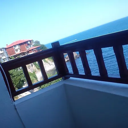 Guest house Sotirovi 2*
